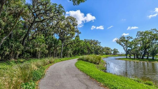 10141 MILKY WAY CIRCLE, Sarasota, FL 34241