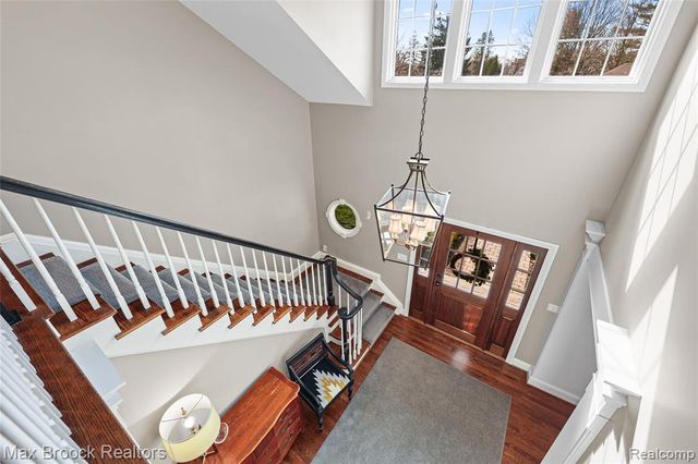 5275 Brookdale Road, Bloomfield Hills, MI 48304