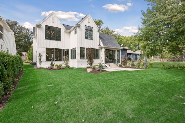 5513 Brookview Avenue, Edina, MN 55424