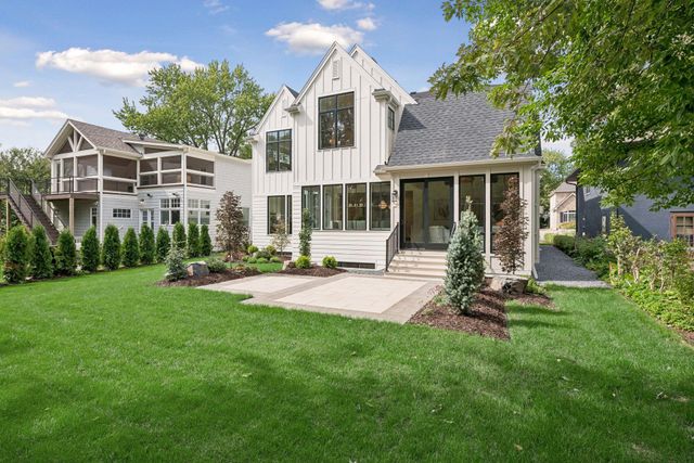 5513 Brookview Avenue, Edina, MN 55424