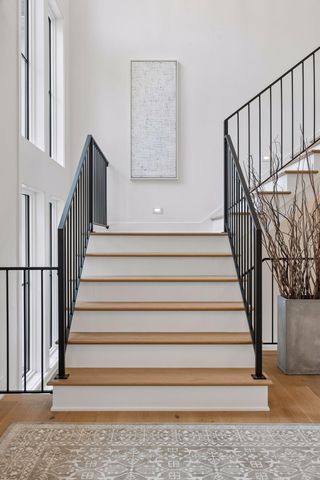 5513 Brookview Avenue, Edina, MN 55424