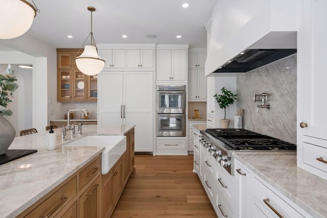 5513 Brookview Avenue, Edina, MN 55424