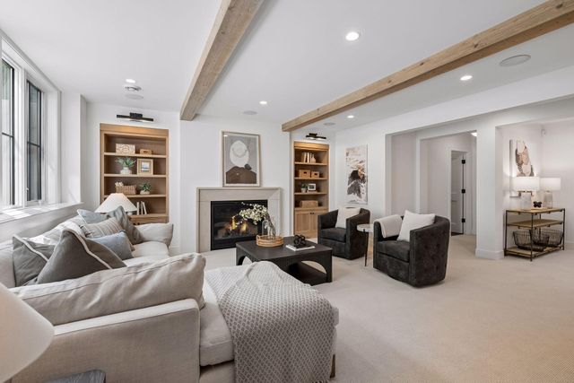 5513 Brookview Avenue, Edina, MN 55424