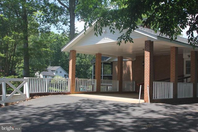 216 WILDERNESS LN, Locust Grove, VA 22508