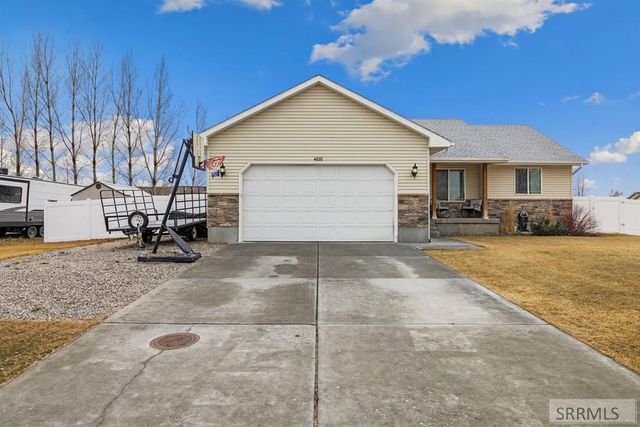 4676 Weigel Circle, Iona, ID 83427
