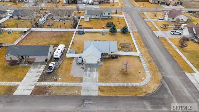 4676 Weigel Circle, Iona, ID 83427