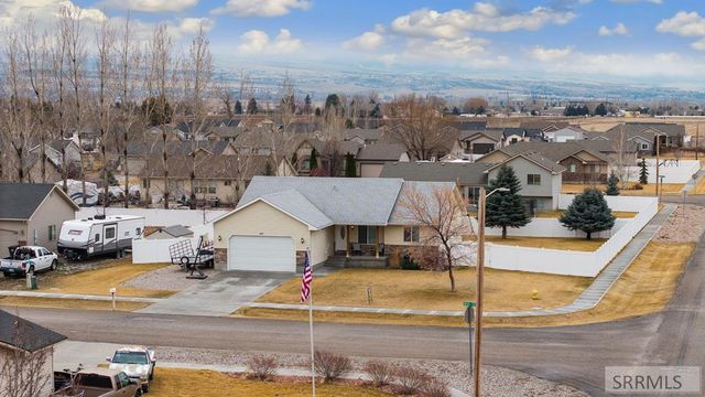 4676 Weigel Circle, Iona, ID 83427