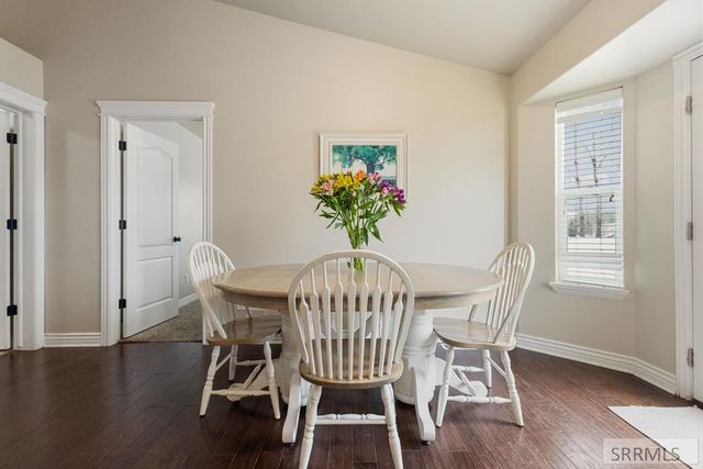 4676 Weigel Circle, Iona, ID 83427