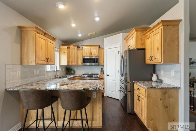 4676 Weigel Circle, Iona, ID 83427