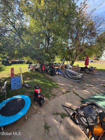 187 Bleecker Street, Gloversville, NY 12078