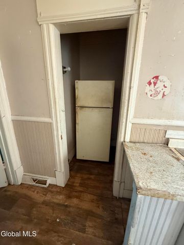 187 Bleecker Street, Gloversville, NY 12078