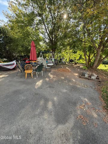 187 Bleecker Street, Gloversville, NY 12078