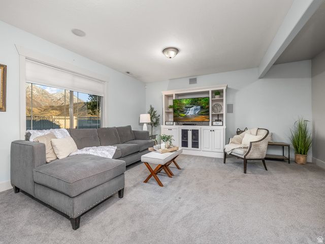 1183 E FOOTHILL DR, Santaquin, UT 84655