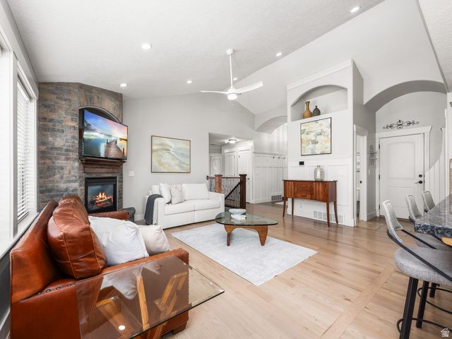 1183 E FOOTHILL DR, Santaquin, UT 84655