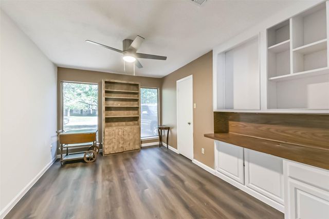 6610 Chancellor Drive, Spring, TX 77379