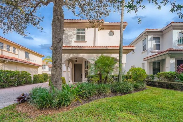 302 September Street, Palm Beach Gardens, FL 33410