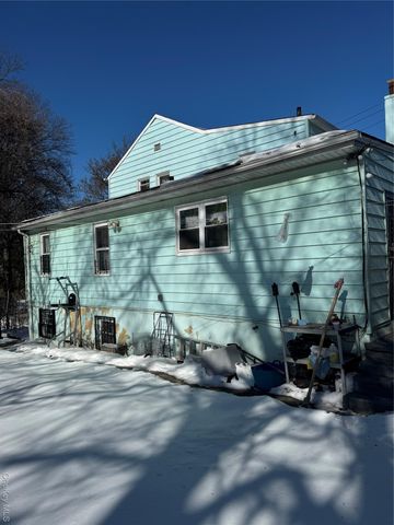 138 W Kingsbridge Road, Mount Vernon, NY 10550