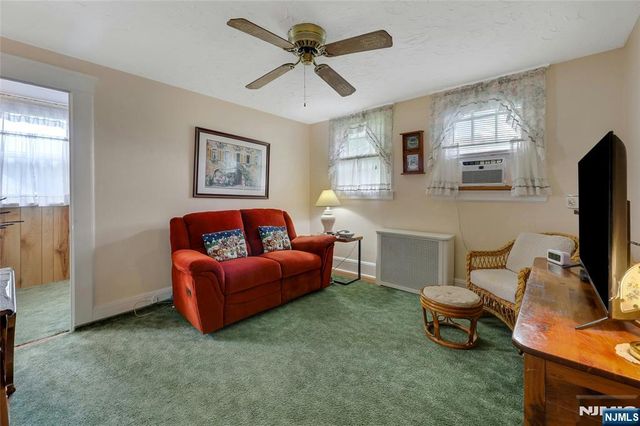 337 Corona Place, Ridgewood, NJ 07450