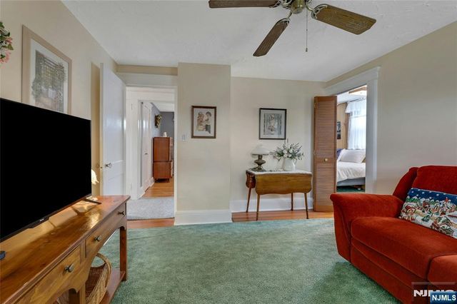 337 Corona Place, Ridgewood, NJ 07450