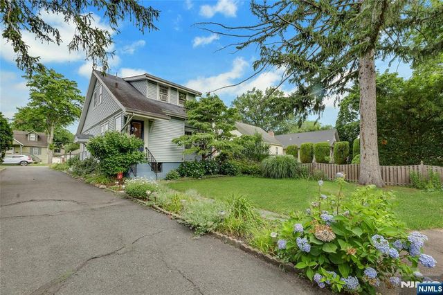 337 Corona Place, Ridgewood, NJ 07450