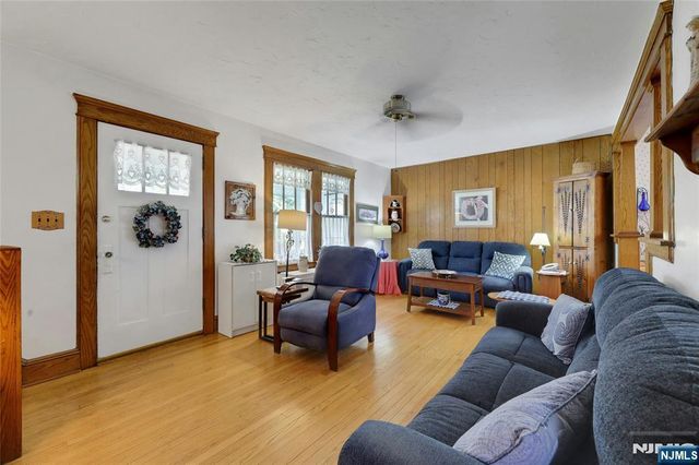 337 Corona Place, Ridgewood, NJ 07450
