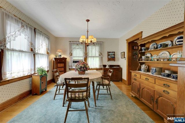 337 Corona Place, Ridgewood, NJ 07450