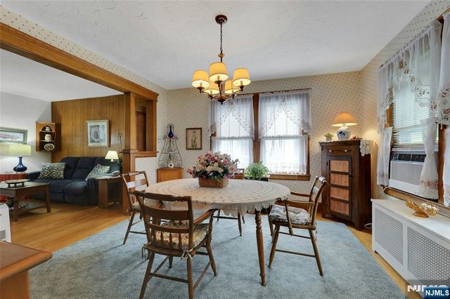 337 Corona Place, Ridgewood, NJ 07450