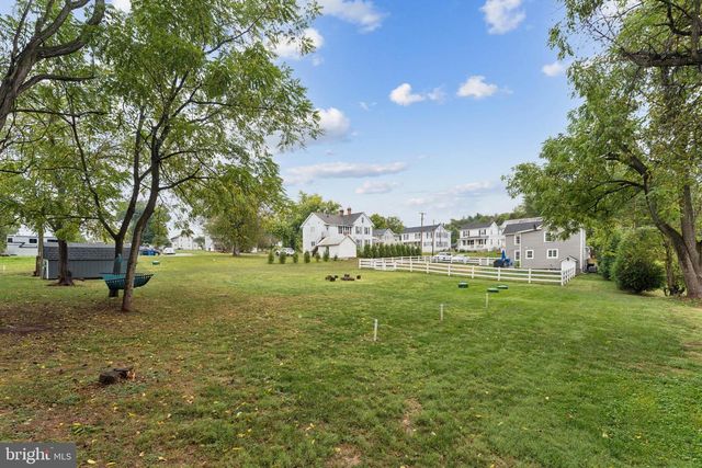 2372 MAYBERRY RD, Westminster, MD 21158