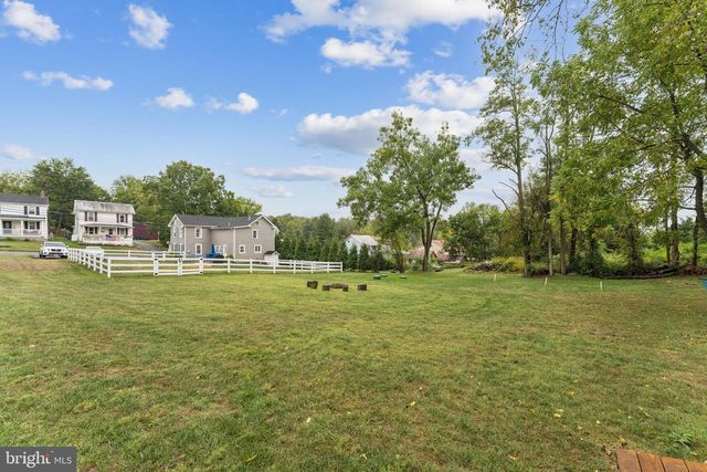 2372 MAYBERRY RD, Westminster, MD 21158