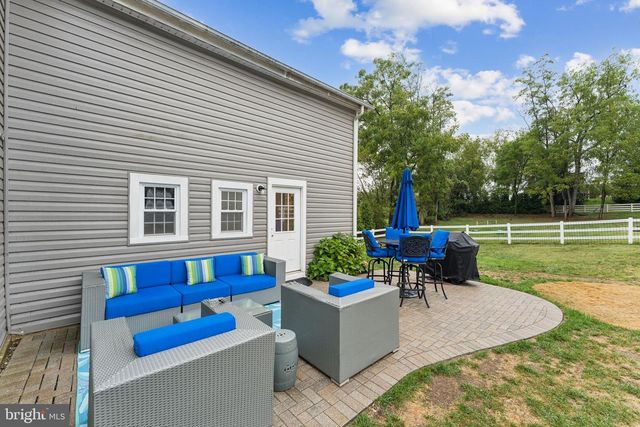 2372 MAYBERRY RD, Westminster, MD 21158
