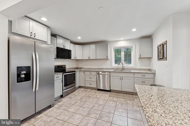 2372 MAYBERRY RD, Westminster, MD 21158