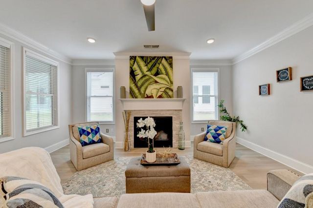 145 Redford Lane, Canton, GA 30115