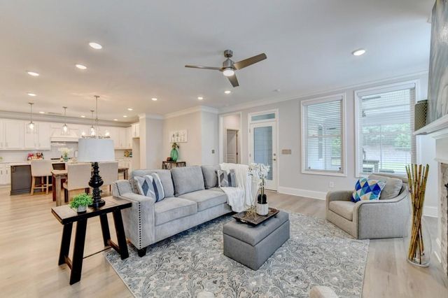 145 Redford Lane, Canton, GA 30115