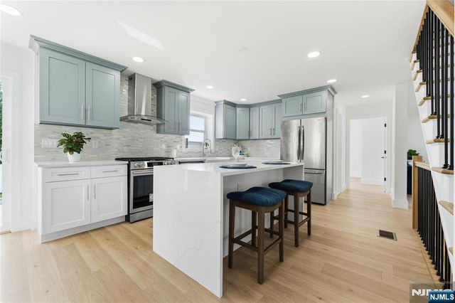 89 Susan Court, Clifton, NJ 07012