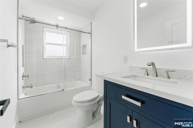 89 Susan Court, Clifton, NJ 07012