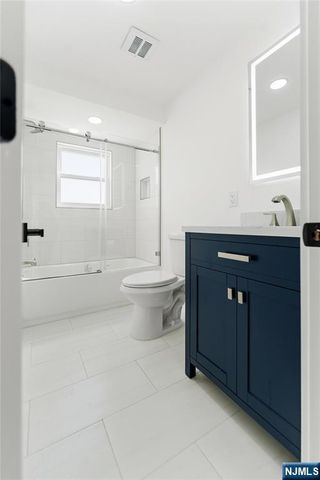 89 Susan Court, Clifton, NJ 07012