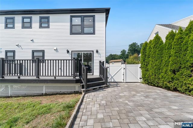 89 Susan Court, Clifton, NJ 07012