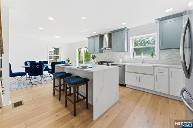 89 Susan Court, Clifton, NJ 07012