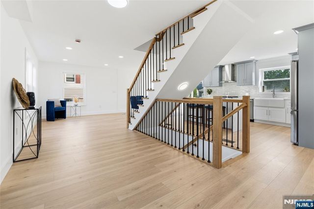 89 Susan Court, Clifton, NJ 07012