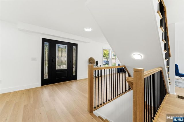 89 Susan Court, Clifton, NJ 07012