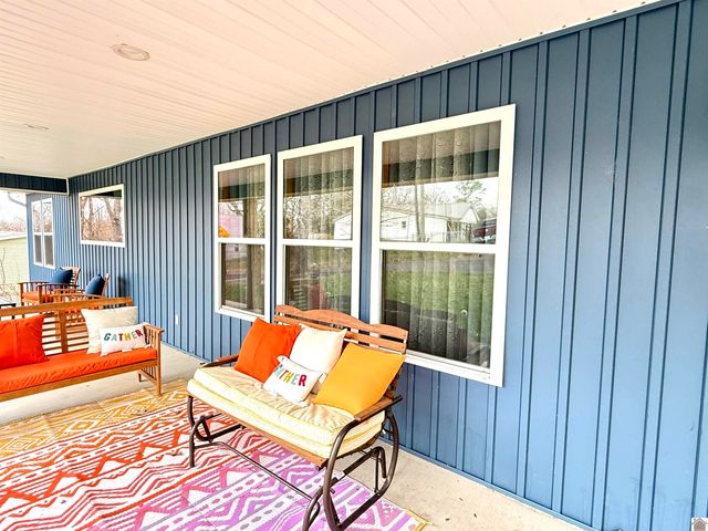 213 W 16th St., Benton, KY 42025