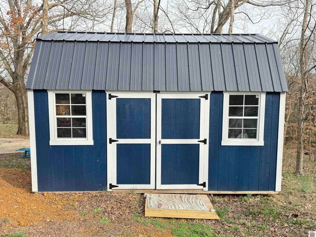 213 W 16th St., Benton, KY 42025