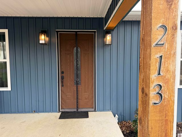 213 W 16th St., Benton, KY 42025