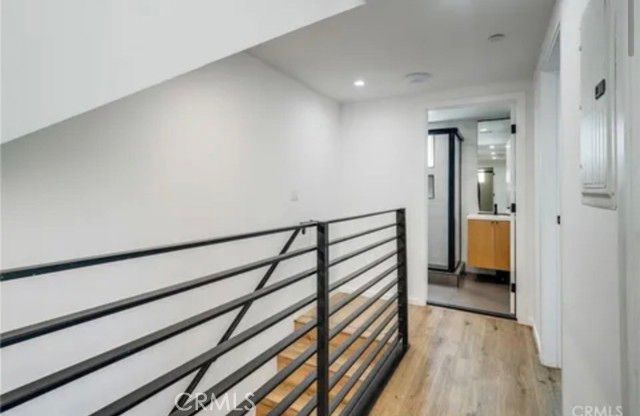 1943 Carmen, Los Angeles, CA 90068