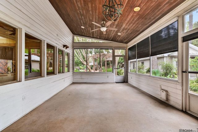 1674 Glenmore Ave, Baton Rouge, LA 70808
