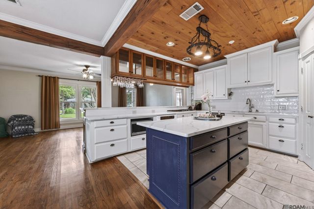 1674 Glenmore Ave, Baton Rouge, LA 70808