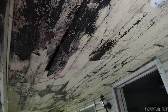 2204 E Pullen Street, Pine Bluff, AR 71601