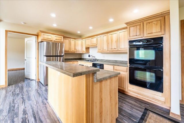 150 S GRANGE HALL ROAD, Fairbanks, AK 99712