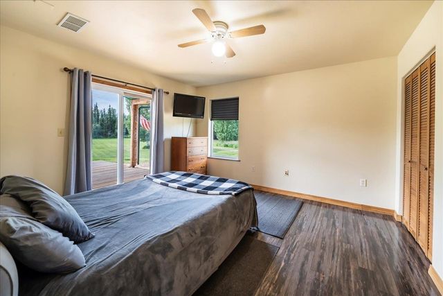 150 S GRANGE HALL ROAD, Fairbanks, AK 99712