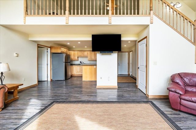 150 S GRANGE HALL ROAD, Fairbanks, AK 99712